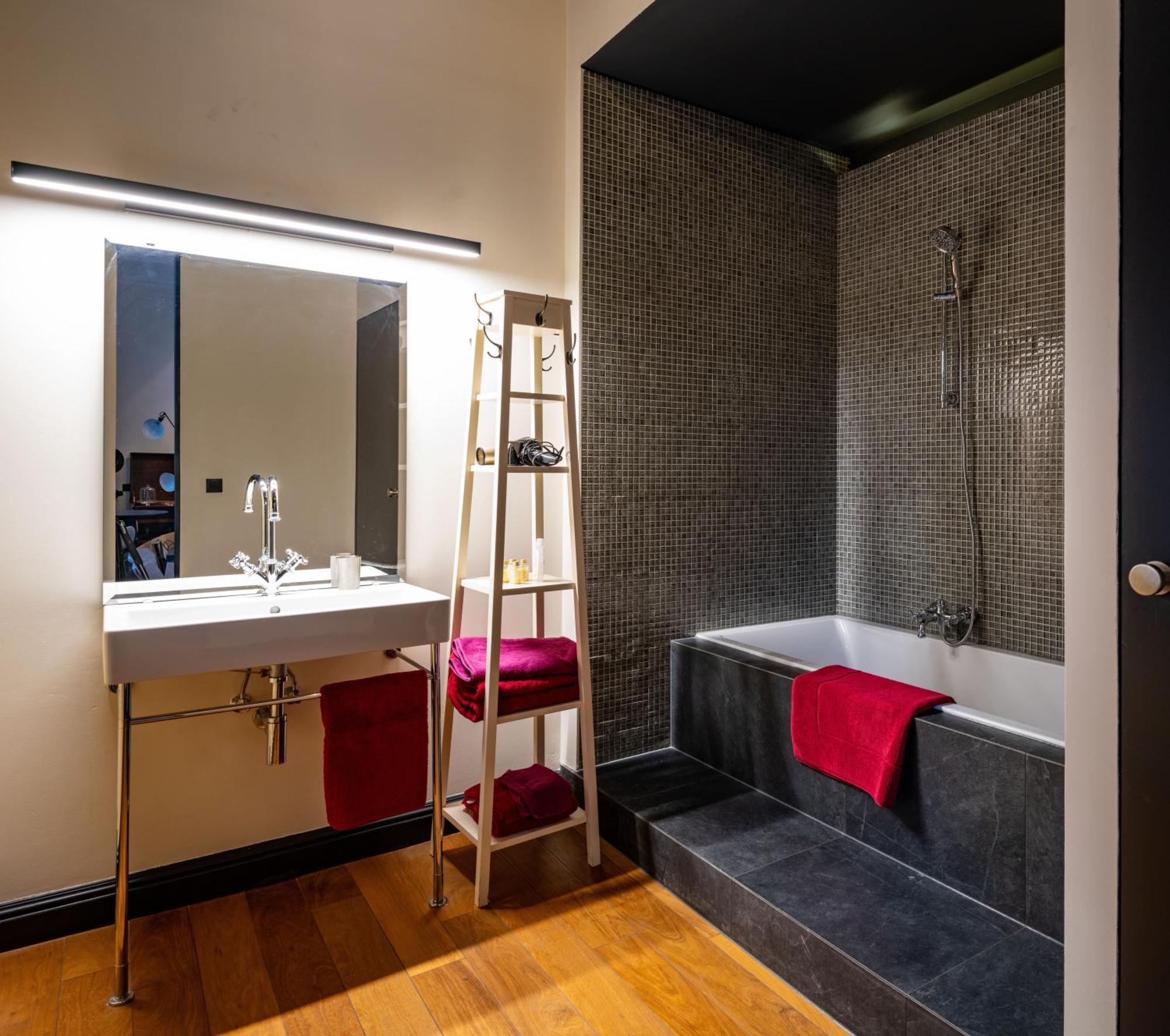 Luxury Suites - Quartier-Sud أنتويرب المظهر الخارجي الصورة